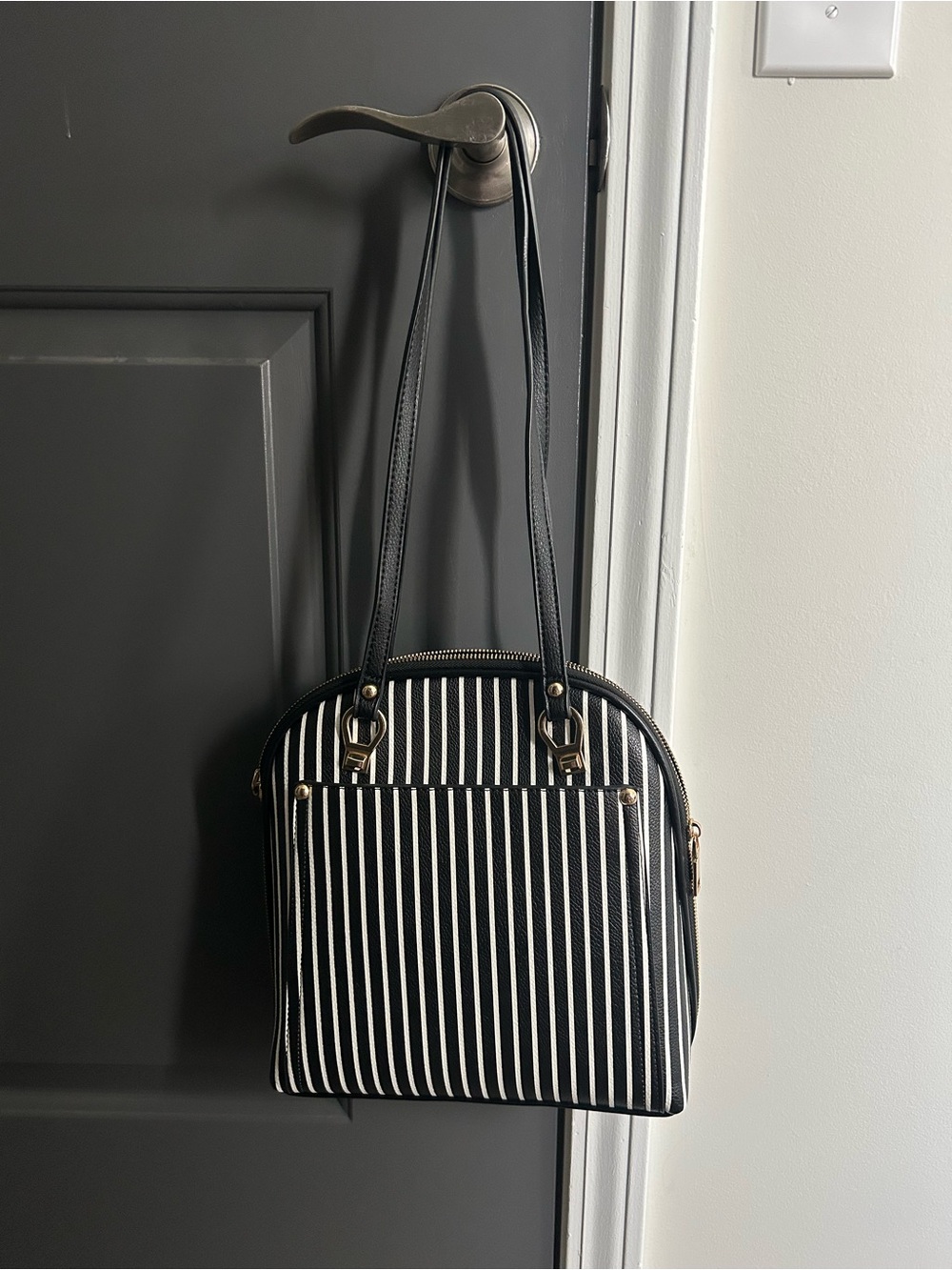 Black & White Striped Women’s Shoulder Bag